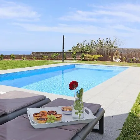 Casa Das Rosas By Homing